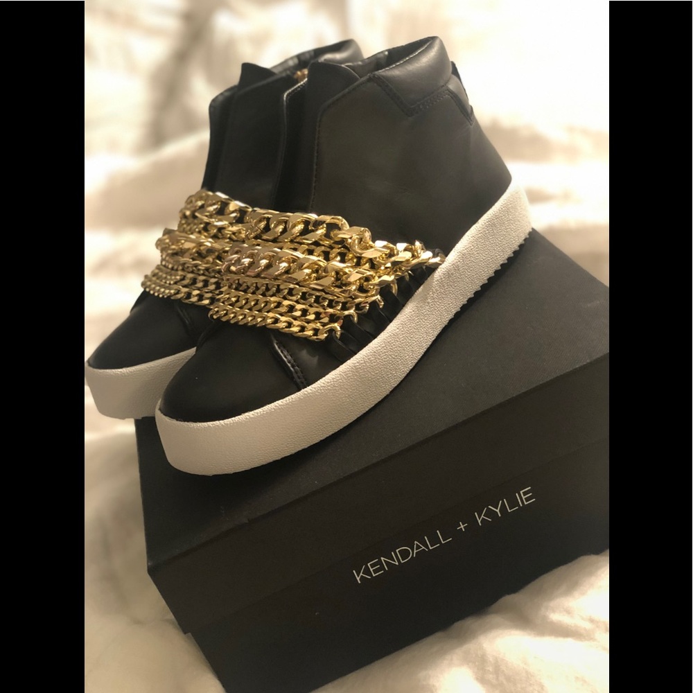 Kendall + Kylie Chain Boots